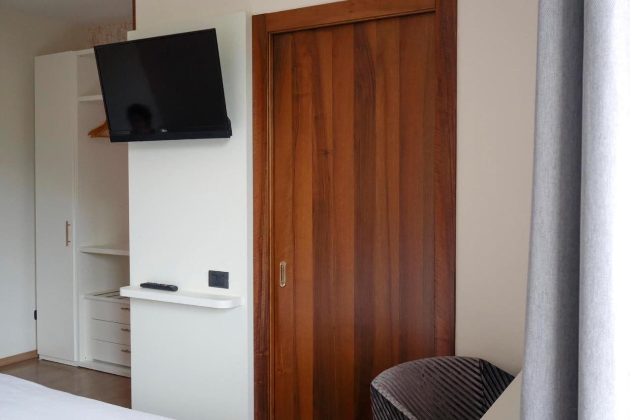Hotel B&B Fortuna Costermano Kültér fotó